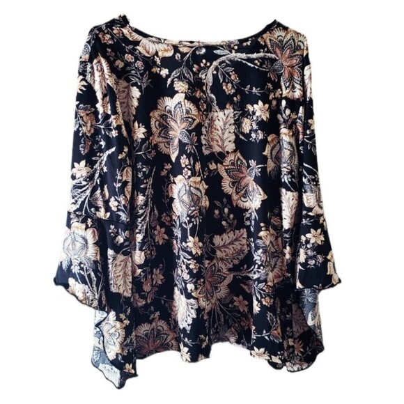 Collections Etc. Floral Long Flutter Sleeve Blouse - Picture 2 of 3